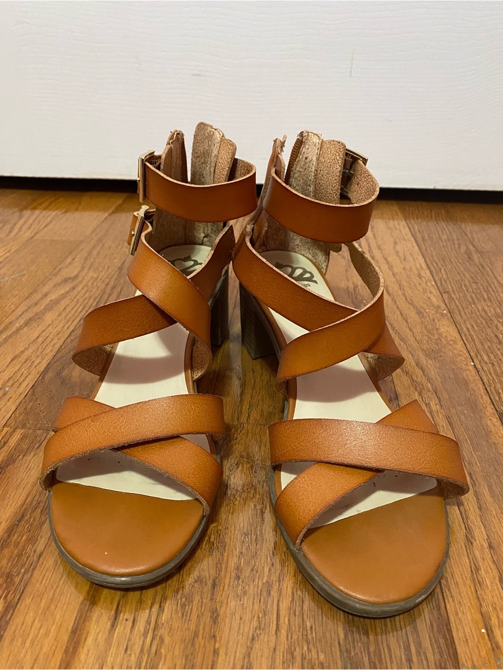 Fergalicious Tan Leather Strappy Block Heel Sandals US Size 7